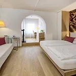 Schlair