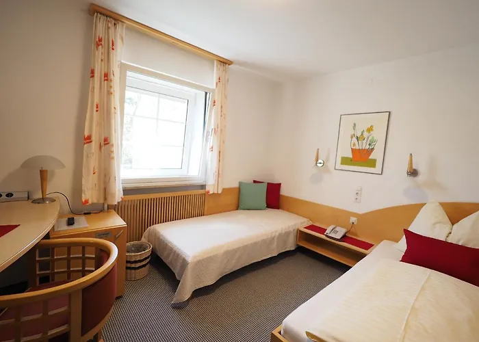 Ξενοδοχείο Schlair 3*